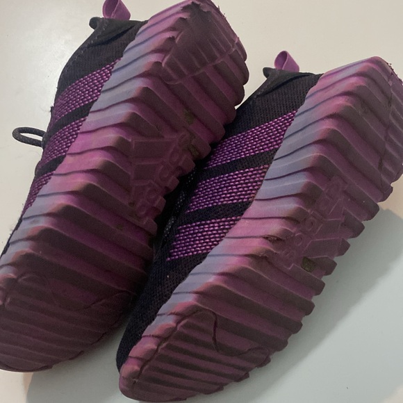 Kids Adidas Sneakers - Picture 4 of 5